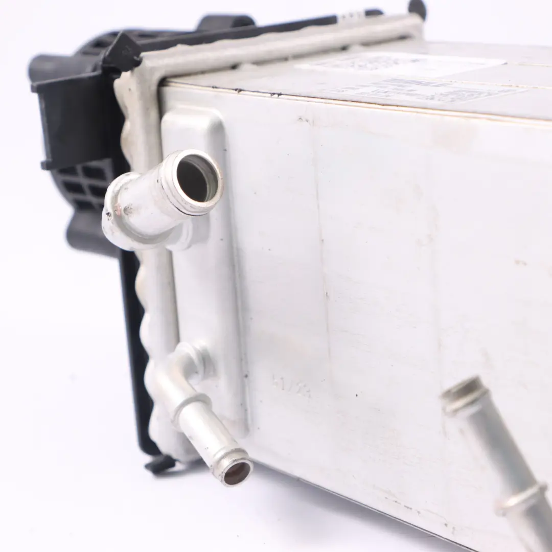 DFYA Gasolina Intercooler para VW Volkswagen Golf 8 1.5 eTSI con número de pieza 04E145785M VW Volkswagen Golf 8 1.5 eTSI DFYA Gasolina Intercooler - SKU 04E145785M - Número de pieza 04E145785M