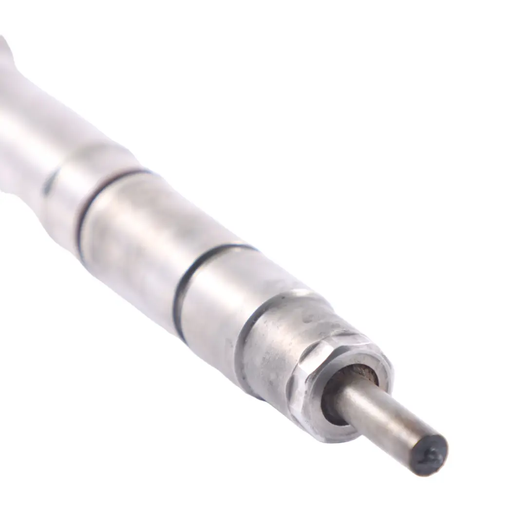 Injector Volkswagen Sharan 7N TDI Diesel Injector Nozzle to Fuel with Part number 04L130277AJ Fuel Injector Volkswagen Sharan 7N TDI Diesel Injector Nozzle - SKU 04L130277AJ - Part number 04L130277AJ