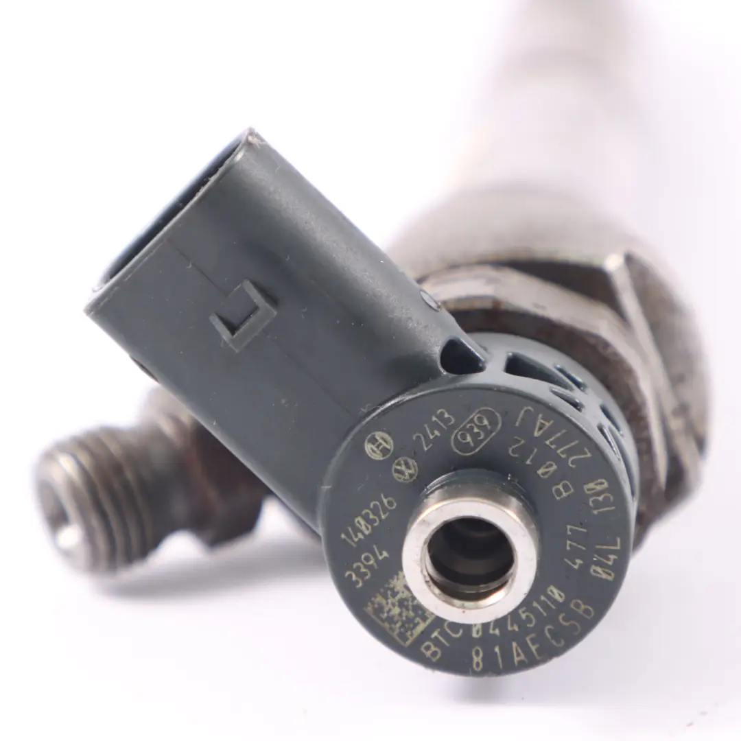 Injector Volkswagen Sharan 7N TDI Diesel Injector Nozzle to Fuel with Part number 04L130277AJ Fuel Injector Volkswagen Sharan 7N TDI Diesel Injector Nozzle - SKU 04L130277AJ - Part number 04L130277AJ