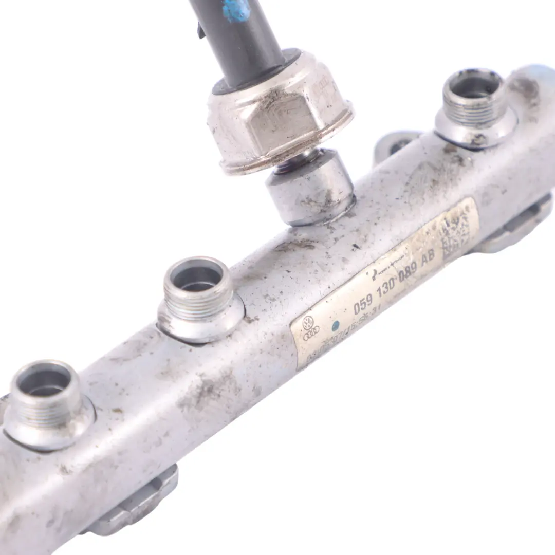 Rail Line Pipe Diesel 3.0 TDI to Audi Q7 4L Fuel Injection with Part number 059130089AB Audi Q7 4L Fuel Injection Rail Line Pipe Diesel 3.0 TDI - SKU 059130089AB - Part number 059130089AB