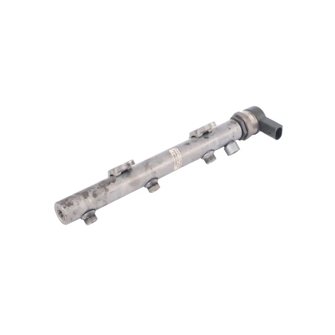 Rail D'Injecteur Audi Q7 VW Touareg 3.0 TDI Diesel Droit pour à propos du numéro de pièce 059130090AG Rail D'Injecteur Audi Q7 VW Touareg 3.0 TDI Diesel Droit - SKU 059130090AG - Numéro de pièce 059130090AG