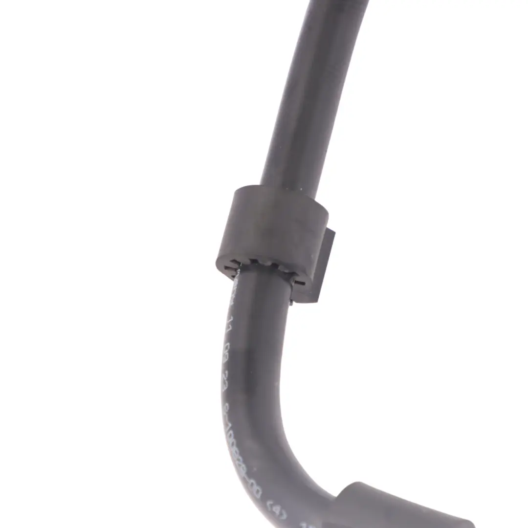 Tubo alimentación combustible Tubo retorno Manguera para Audi A3 8P con número de pieza 05C133723AK Audi A3 8P Tubo alimentación combustible Tubo retorno Manguera - SKU 05C133723AK - Número de pieza 05C133723AK