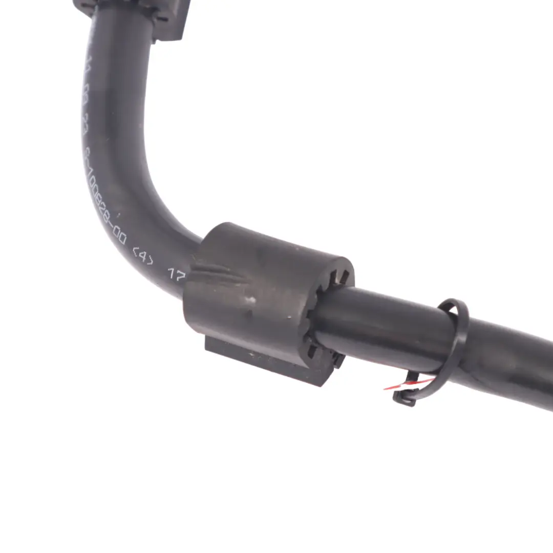 Tuyau d'alimentation carburant diesel retour carburant pour Audi A3 8P à propos du numéro de pièce 05C133723AK Audi A3 8P Tuyau d'alimentation carburant diesel retour carburant - SKU 05C133723AK - Numéro de pièce 05C133723AK