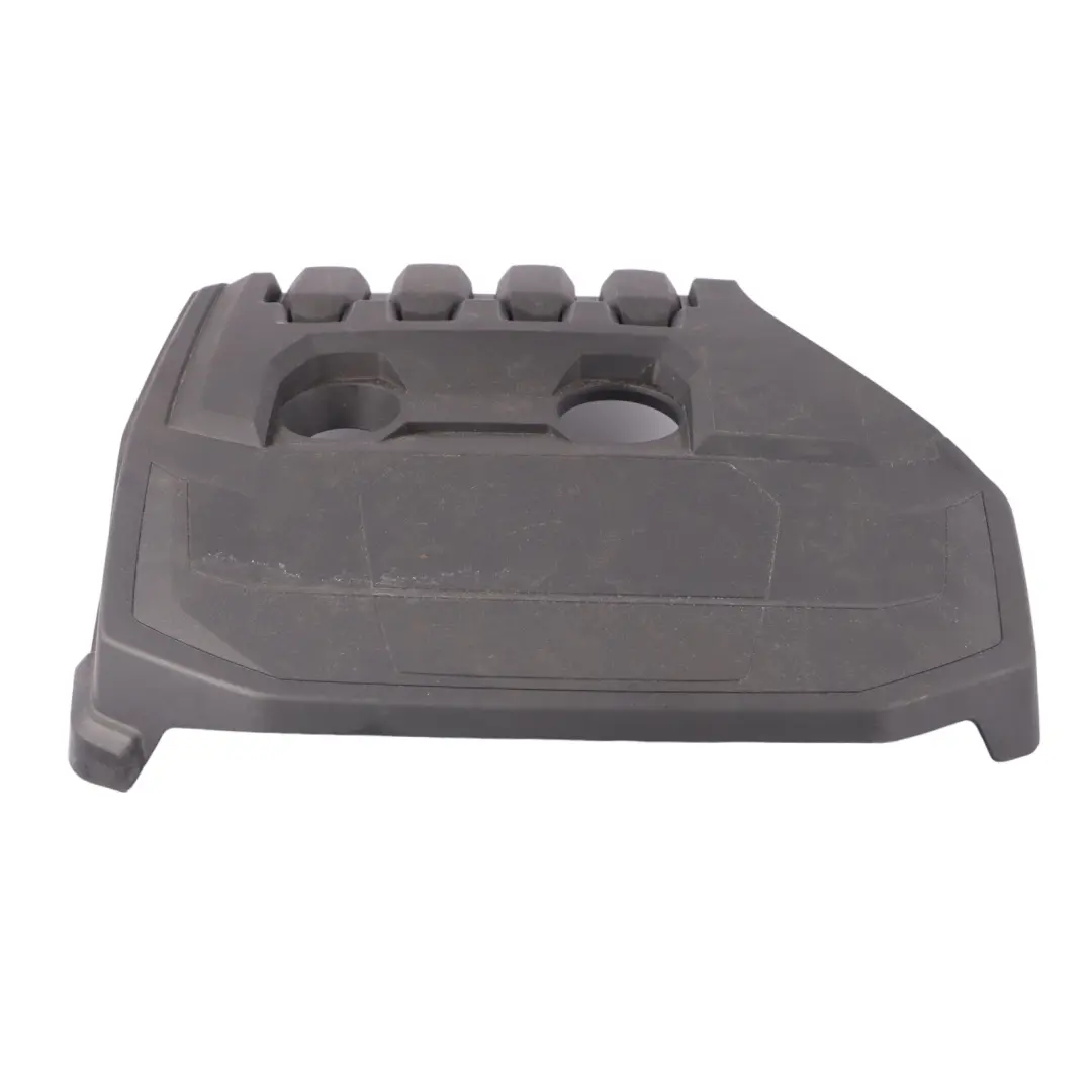 DFYA Motore Pannello Rivestimento Superiore per VW Golf 8 1.5 eTSI con numero di parte 05E103925R VW Golf 8 1.5 eTSI DFYA Motore Pannello Rivestimento Superiore - SKU 05E103925R - Numero di parte 05E103925R