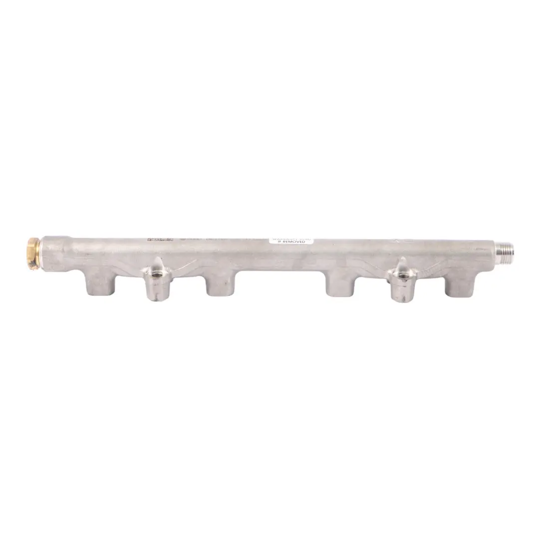 DFYA Inyección Fuel Rail Boquilla Distribución para VW Golf 8 1.5 eTSI con número de pieza 05E133320B VW Golf 8 1.5 eTSI DFYA Inyección Fuel Rail Boquilla Distribución - SKU 05E133320B - Número de pieza 05E133320B