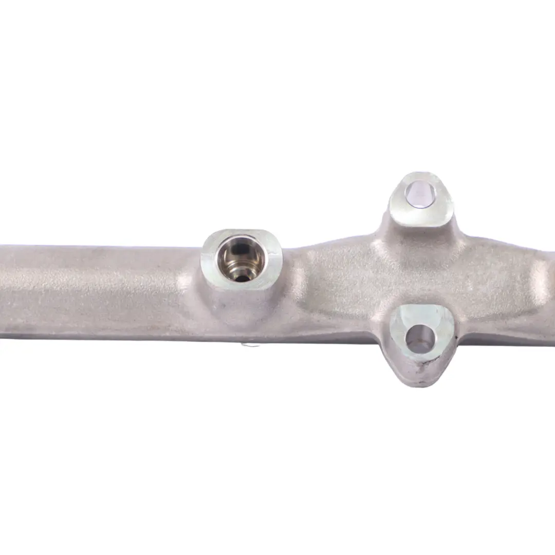 DFYA Injection Fuel Rail Nozzle Distribution to VW Golf 8 1.5 eTSI with Part number 05E133320B VW Golf 8 1.5 eTSI DFYA Injection Fuel Rail Nozzle Distribution - SKU 05E133320B - Part number 05E133320B