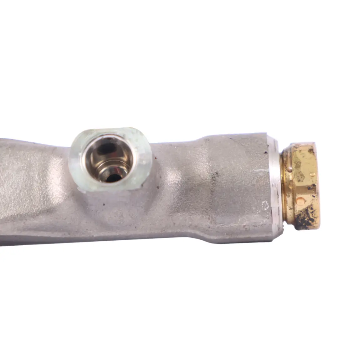 VW Golf 8 1.5 eTSI DFYA Injection Fuel Rail Nozzle Distribution - SKU 05E133320B - Part number 05E133320B