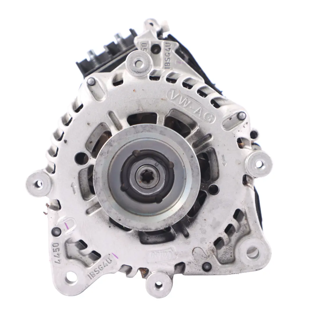 Alternatore Motore Generatore Valeo per Volkswagen Golf CD1 con numero di parte 05E903018G Volkswagen Golf CD1 Alternatore Motore Generatore Valeo - SKU 05E903018G - Numero di parte 05E903018G