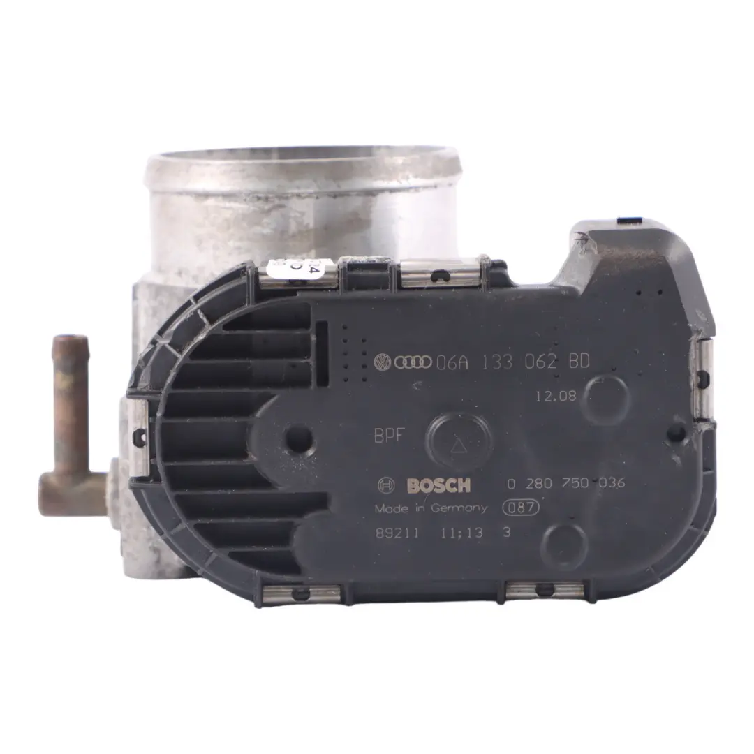 8N Volkswagen Golf Beetle 1.8T Corpo Farfallato Motore per Audi S3 TT con numero di parte 06A133062BD Audi S3 TT 8N Volkswagen Golf Beetle 1.8T Corpo Farfallato Motore - SKU 06A133062BD - Numero di parte 06A133062BD