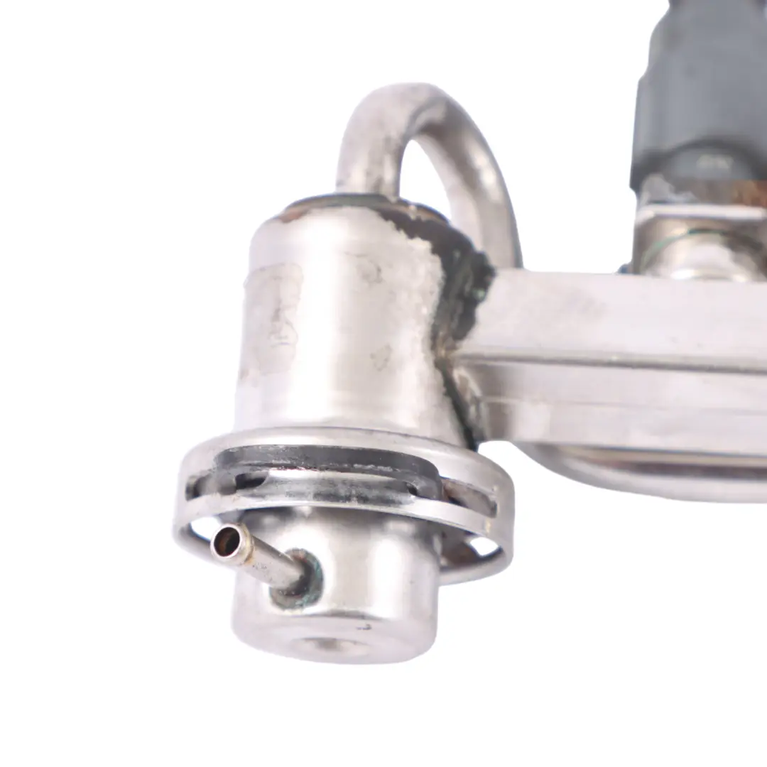 Audi TT 8N 1.8T BAM Gasolina Inyectores Inyección Tubería Ferrocarril - SKU 06A133681E - Número de pieza 06A133681E
