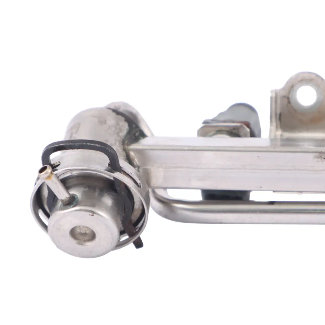 Audi TT 8N 1.8T BAM Gasolina Inyectores Inyección Tubería Ferrocarril - SKU 06A133681E - Número de pieza 06A133681E