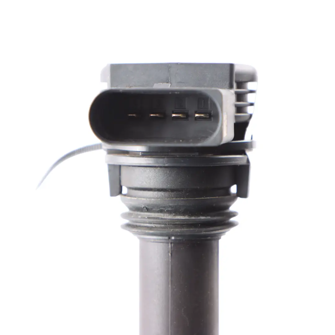 8N Bobina De Encendido Del Motor De Gasolina para Audi TT con número de pieza 06H905115B Audi TT 8N Bobina De Encendido Del Motor De Gasolina - SKU 06H905115B - Número de pieza 06H905115B