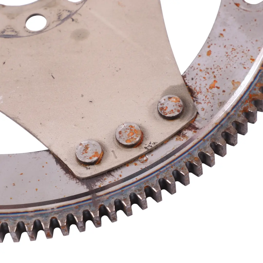 Koło Zamachowe Automat do VW Volkswagen Touareg 2.5 TDI o numerze 070105323A VW Volkswagen Touareg 2.5 TDI Koło Zamachowe Automat - SKU 070105323A - Numer Części 070105323A