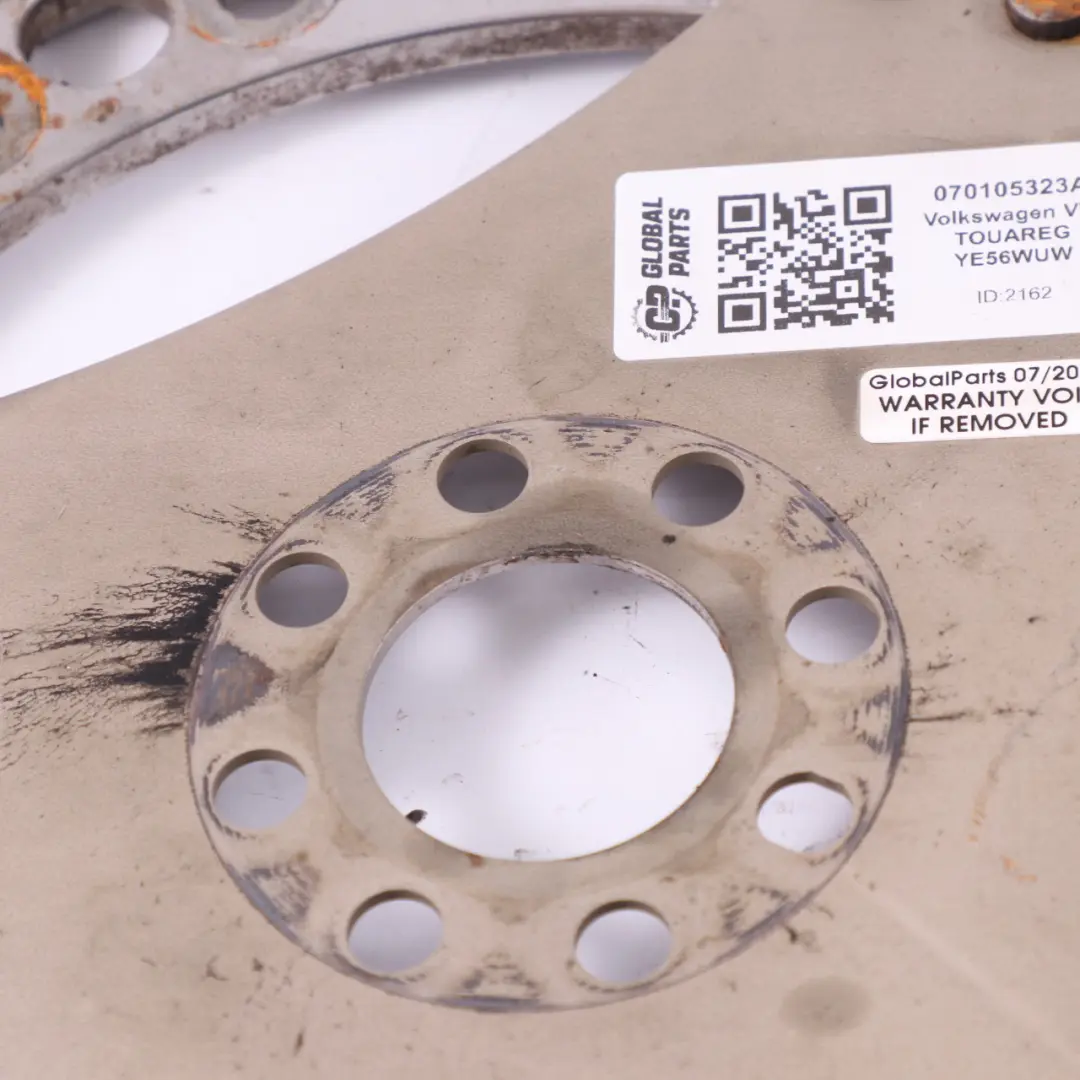 Automatik Getriebe Schwungrad für VW Volkswagen Touareg 2.5 TDI mit Teilenummer 070105323A VW Volkswagen Touareg 2.5 TDI Automatik Getriebe Schwungrad - SKU 070105323A - Teilenummer 070105323A