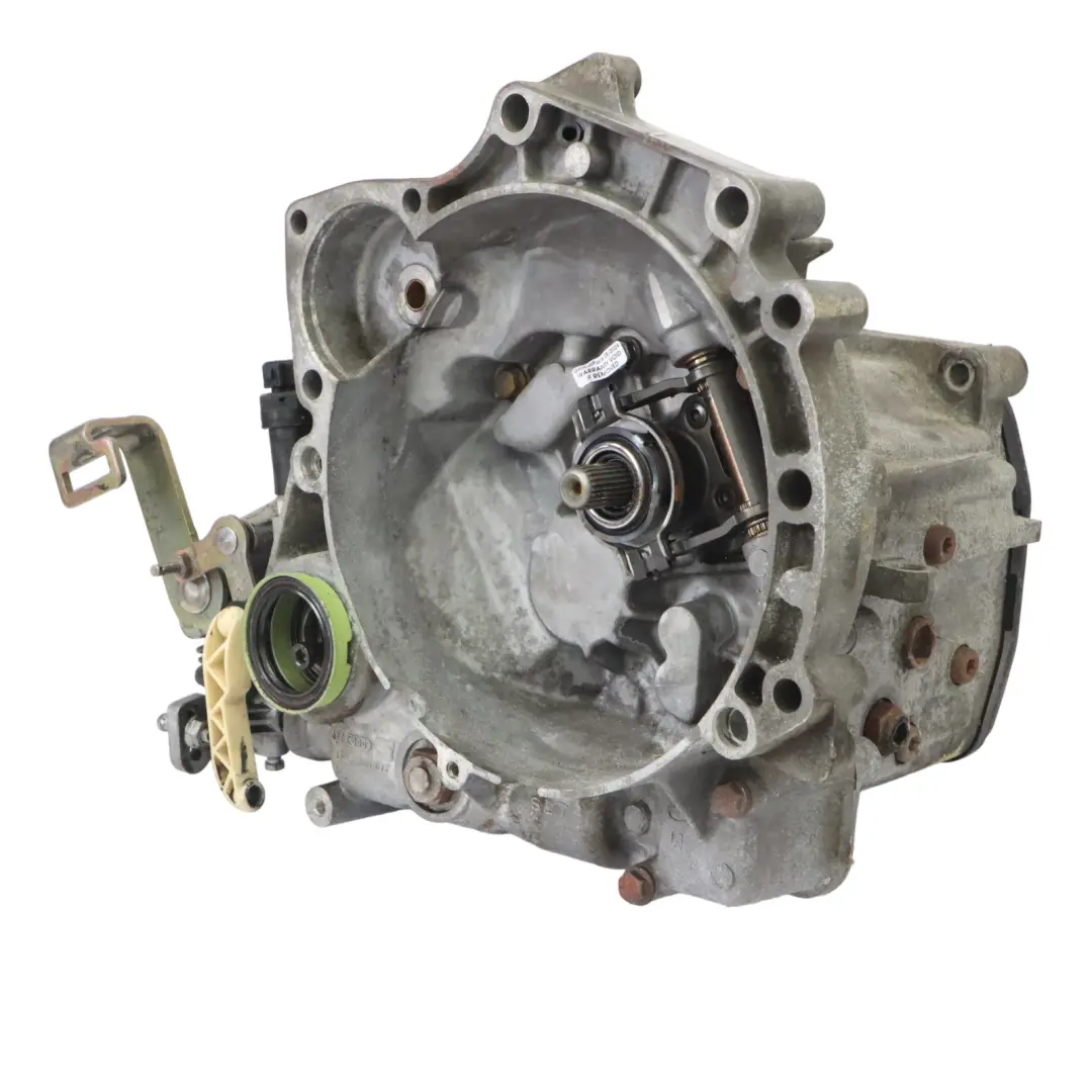 6N Manual Gearbox DKE 5 Speed WARRANTY to VW Volkswagen Polo with Part number 085300050SX VW Volkswagen Polo 6N Manual Gearbox DKE 5 Speed WARRANTY - SKU 085300050SX - Part number 085300050SX