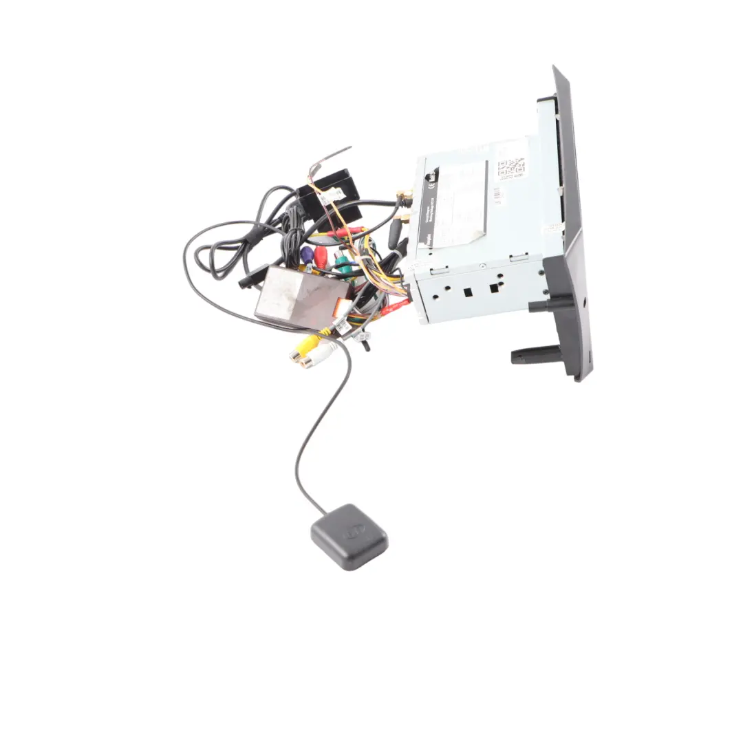 Media Player BMW E87 E90 Infotainment Multimedia System Navigation Screen to with Part number 094290 Media Player BMW E87 E90 Infotainment Multimedia System Navigation Screen - SKU 094290 - Part number 094290