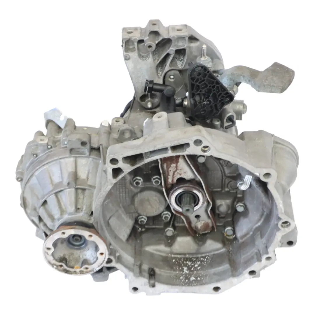 Cambio Manual KBL 5 Velocidades GARANTIA para Audi A3 8P 1.9 TDI con número de pieza 0A4300045M Audi A3 8P 1.9 TDI Cambio Manual KBL 5 Velocidades GARANTIA - SKU 0A4300045M - Número de pieza 0A4300045M