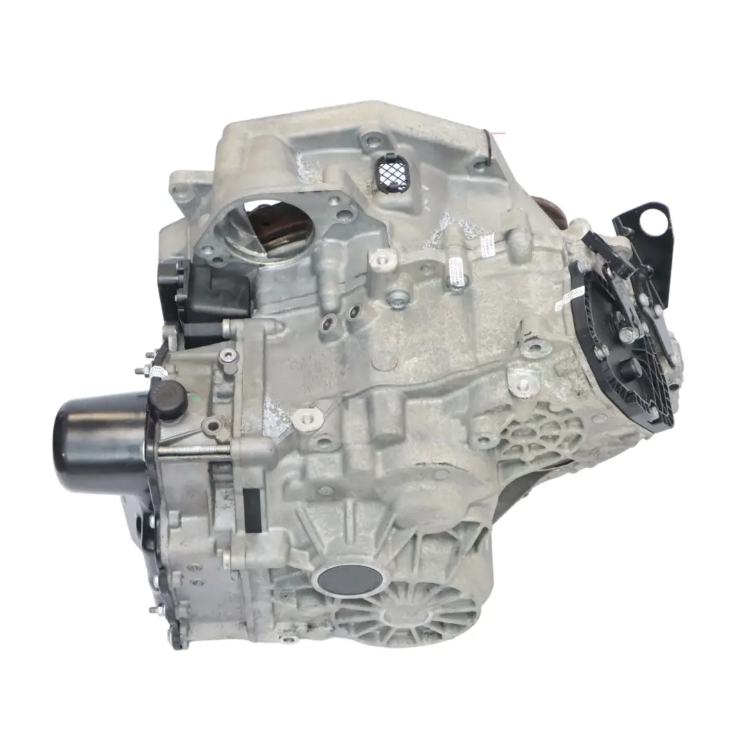 Automatik-Getriebe DSG PKW 0CG301103 GARANTIE für Volkswagen Passat B7 1.4 TSI mit Teilenummer 0AM300058D Volkswagen Passat B7 1.4 TSI Automatik-Getriebe DSG PKW 0CG301103 GARANTIE - SKU 0AM300058D - Teilenummer 0AM300058D