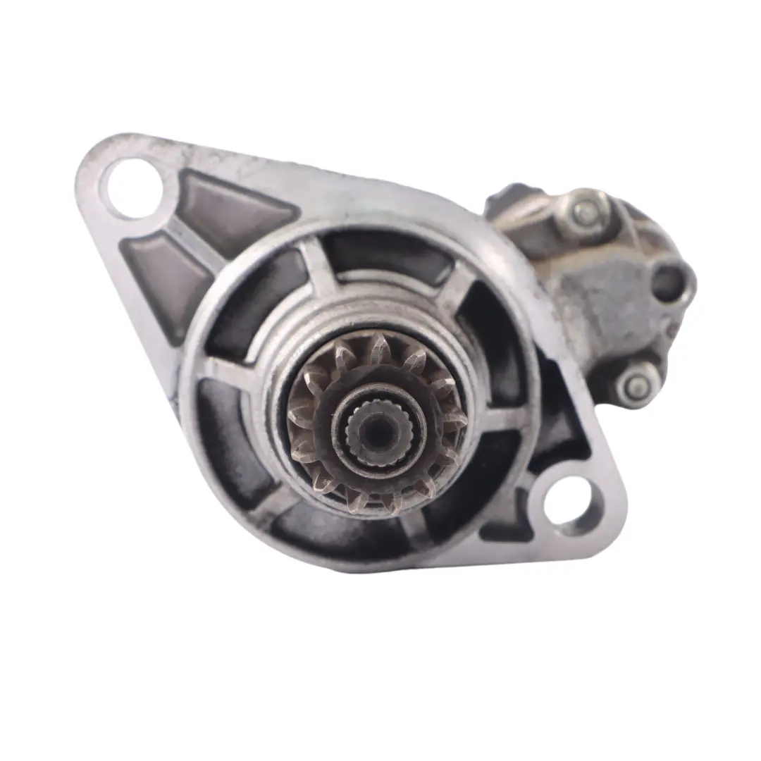 Rozrusznik do Volkswagen Passat B7 o numerze 0AM911024A Volkswagen Passat B7 Rozrusznik - SKU 0AM911024A - Numer Części 0AM911024A