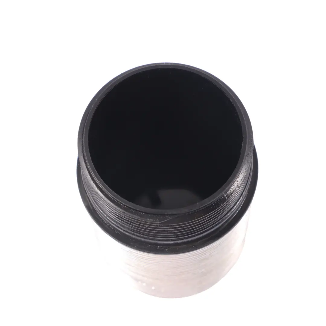 Obudowa Osłona Filtra Oleju do Audi A1 8X o numerze 0BH325159 Audi A1 8X Obudowa Osłona Filtra Oleju - SKU 0BH325159 - Numer Części 0BH325159