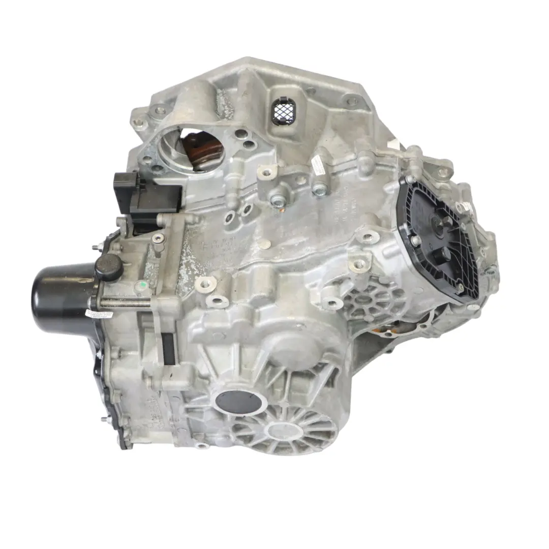 Clutch Automatic Gearbox UUF WARRANTY to Volkswagen Golf 8 1.5 eTSI Dual with Part number 0CW300051N Volkswagen Golf 8 1.5 eTSI Dual Clutch Automatic Gearbox UUF WARRANTY - SKU 0CW300051N - Part number 0CW300051N