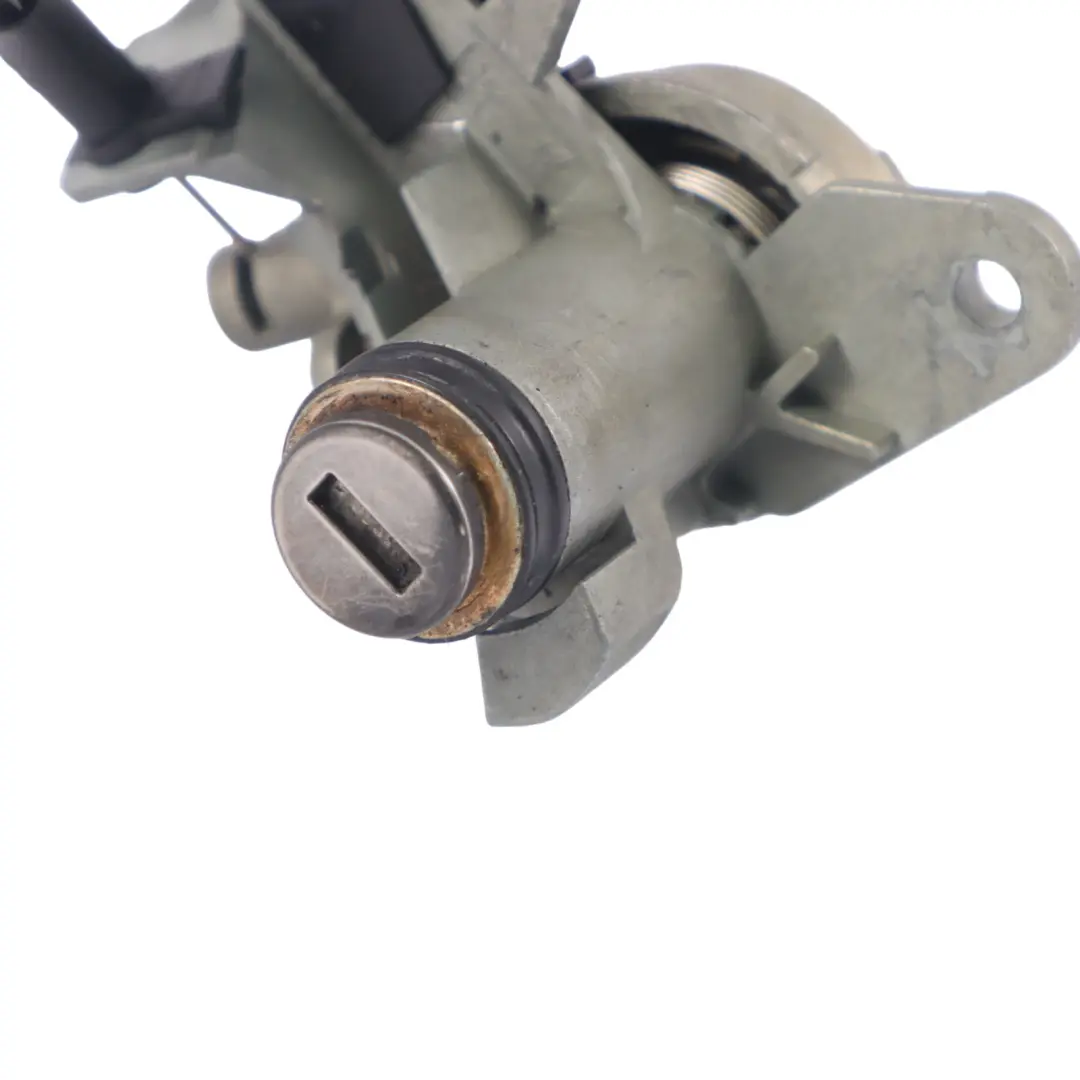 Trunk Lock Tailgate Boot Latch Catch Mechanism Rear to Audi A4 B7 with Part number 107827573BD Audi A4 B7 Trunk Lock Tailgate Boot Latch Catch Mechanism Rear - SKU 107827573BD - Part number 107827573BD