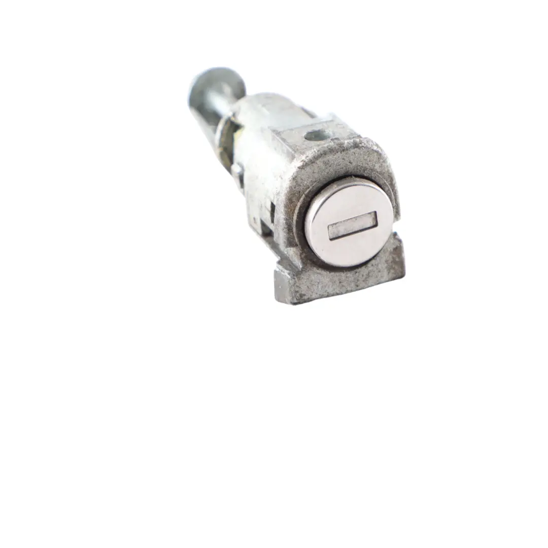 Door Grab Handle Lock Cylinder Front Right O/S 107837168KT to Skoda Octavia II with Part number 107837167KT Skoda Octavia II Door Grab Handle Lock Cylinder Front Right O/S 107837168KT - SKU RHD-107837168KT - Part number 107837167KT