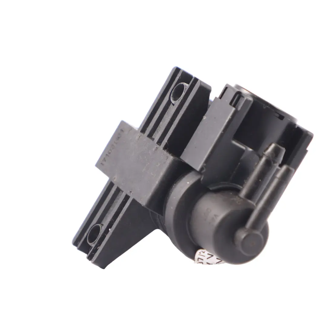 Electrovanne de Pression de Suralimentation pour Nissan Qashqai à propos du numéro de pièce 149564959R Nissan Qashqai Electrovanne de Pression de Suralimentation - SKU 149564959R - Numéro de pièce 149564959R