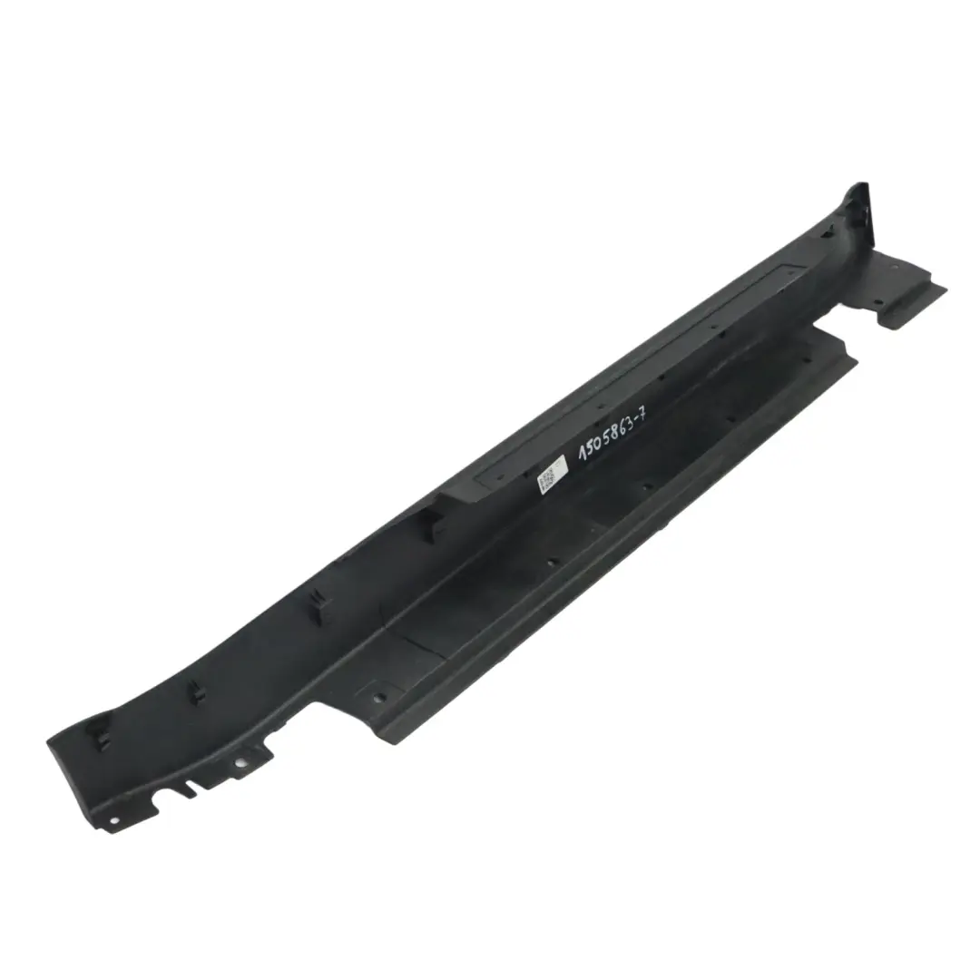 Rivestimento Laterale Gonna Pannello Sinistro Nero per Mini R50 con numero di parte 1505863 Mini R50 Rivestimento Laterale Gonna Pannello Sinistro Nero - SKU 1505863-7 - Numero di parte 1505863