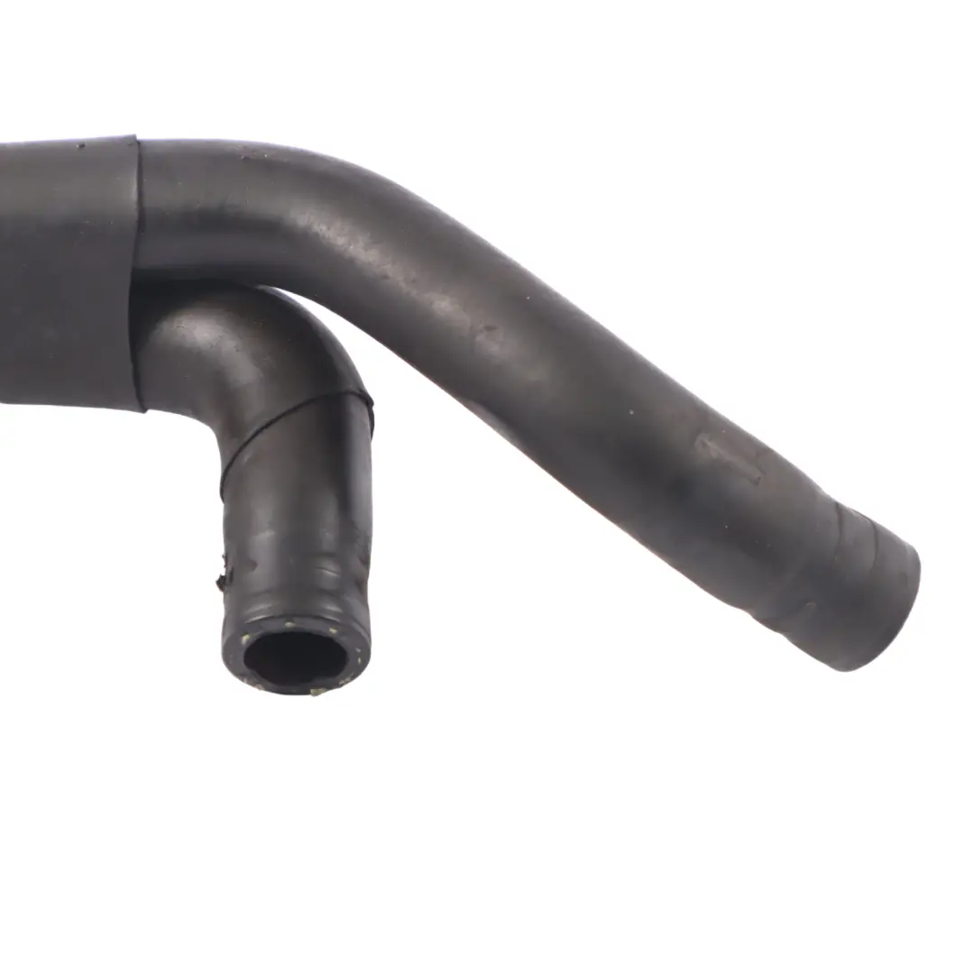 Volkswagen Beetle 1.6 Tuyau Refroidissement I'Eau l'Essence - SKU 1C0121086L - Numéro de pièce 1C0121086L