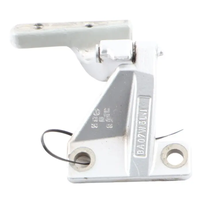 Door Hinge Front Left N/S Lower Bottom Reflex Silver LA7W to Volkswagen New Beetle with Part number 1C0831411B-RES Volkswagen New Beetle Door Hinge Front Left N/S Lower Bottom Reflex Silver LA7W - SKU 1C0831411B-RES - Part number 1C0831411B-RES