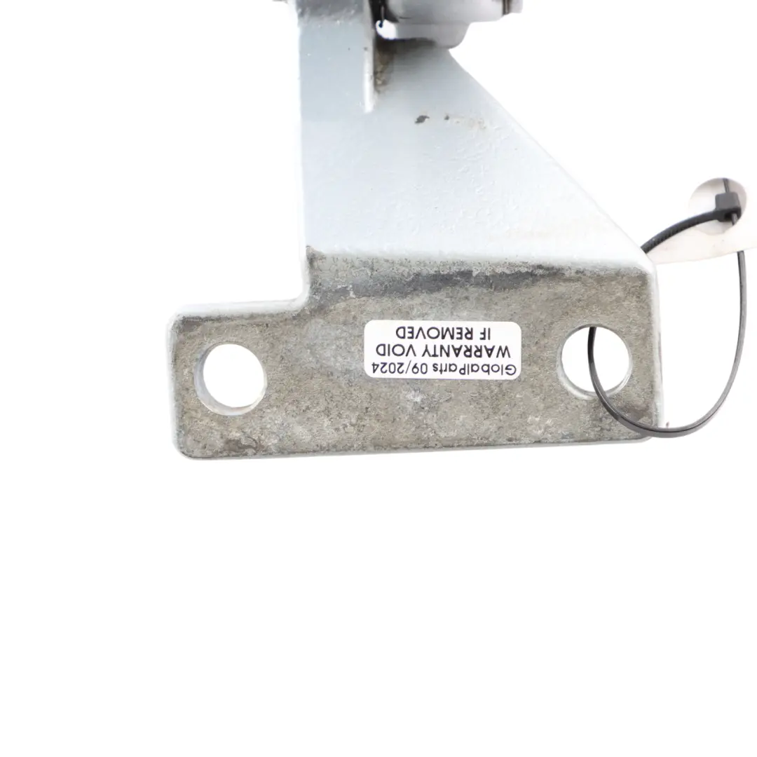 Door Hinge Front Left N/S Lower Bottom Reflex Silver LA7W to Volkswagen New Beetle with Part number 1C0831411B-RES Volkswagen New Beetle Door Hinge Front Left N/S Lower Bottom Reflex Silver LA7W - SKU 1C0831411B-RES - Part number 1C0831411B-RES