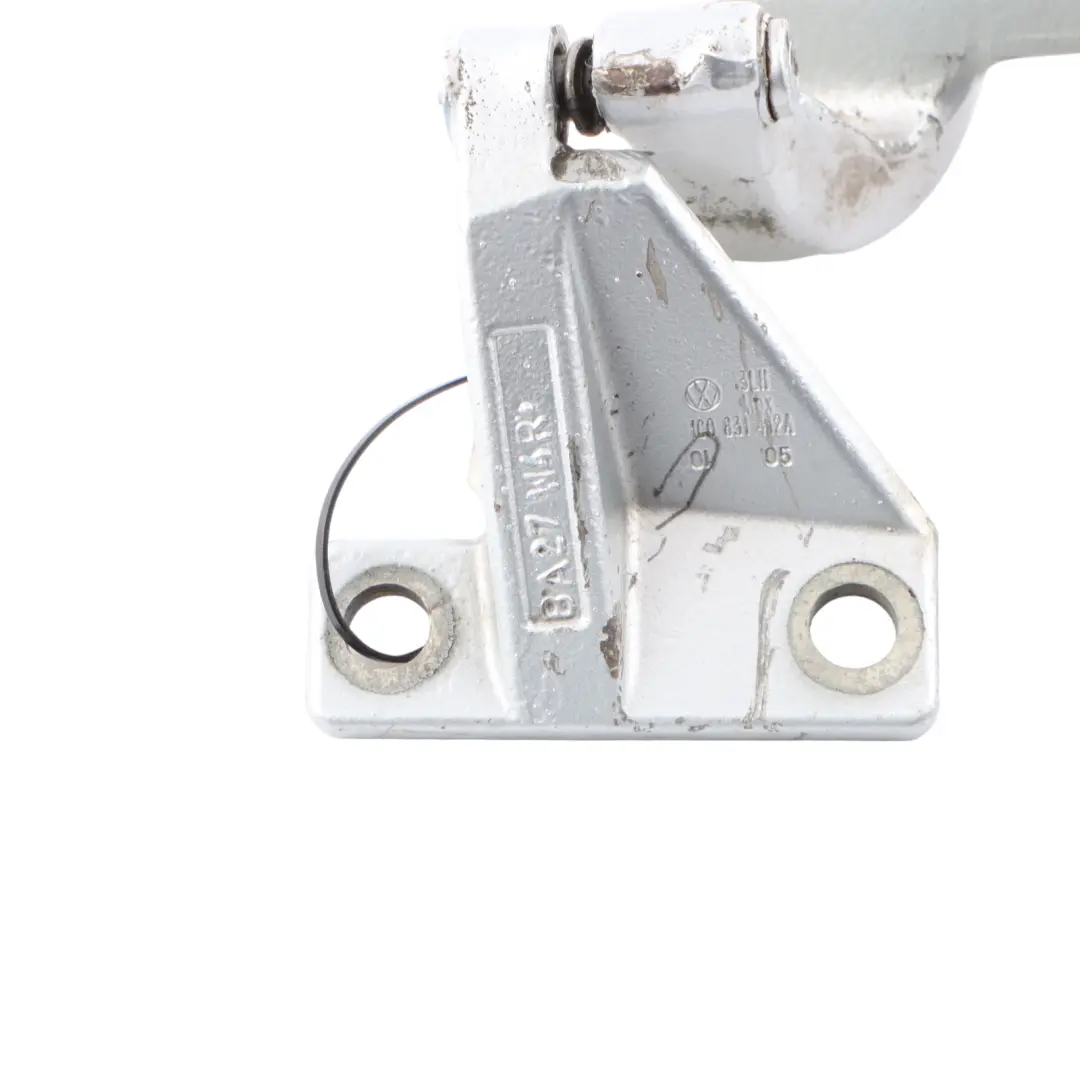 Bettle Door Hinge Right O/S Lower Reflex Silver - LA7W to Volkswagen New with Part number 1C0831412A Volkswagen New Bettle Door Hinge Right O/S Lower Reflex Silver - LA7W - SKU 1C0831412A-RES - Part number 1C0831412A