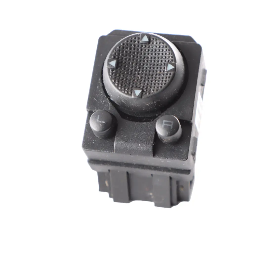Mk3 Polo Mk3 Mirror Adjustment Switch Control Panel to Volkswagen Golf with Part number 1H2959565 Volkswagen Golf Mk3 Polo Mk3 Mirror Adjustment Switch Control Panel - SKU 1H2959565 - Part number 1H2959565
