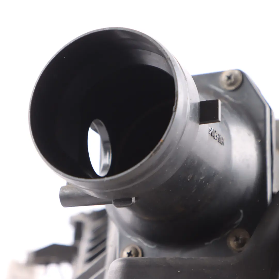 Filter Box Air Intake Housing to VW Volkswagen New Beetle 1.6 Petrol Air with Part number 1J0129607S VW Volkswagen New Beetle 1.6 Petrol Air Filter Box Air Intake Housing - SKU 1J0129607S - Part number 1J0129607S