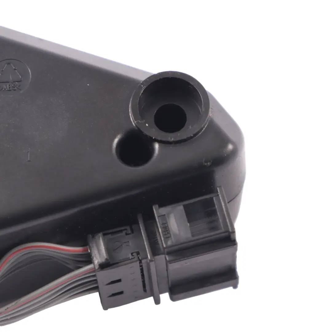 Volkswagen VW Golf 1K Speaker Frequency Crossover Front Door Module - SKU 1K0035463D - Part number 1K0035463D