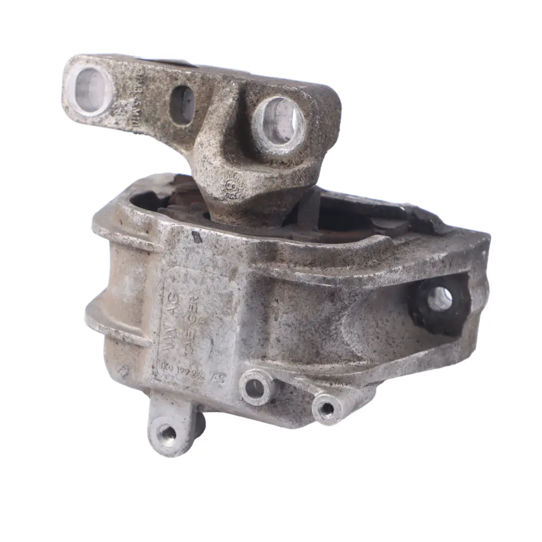 Łapa Poduszka Silnika Prawa do Seat Volkswagen Audi A3 8P o numerze 1K0199262AS Seat Volkswagen Audi A3 8P Łapa Poduszka Silnika Prawa - SKU 1K0199262AS - Numer Części 1K0199262AS