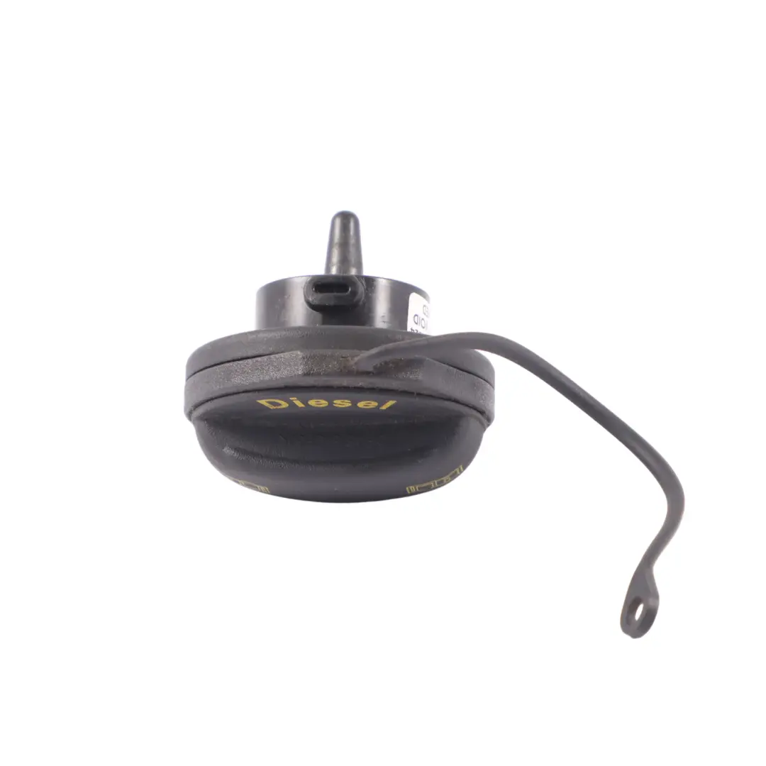 Tapa del Depósito de Combustible Negro para Volkswagen VW Tiguan 5N con número de pieza 1K0201550S Volkswagen VW Tiguan 5N Tapa del Depósito de Combustible Negro - SKU 1K0201550S - Número de pieza 1K0201550S