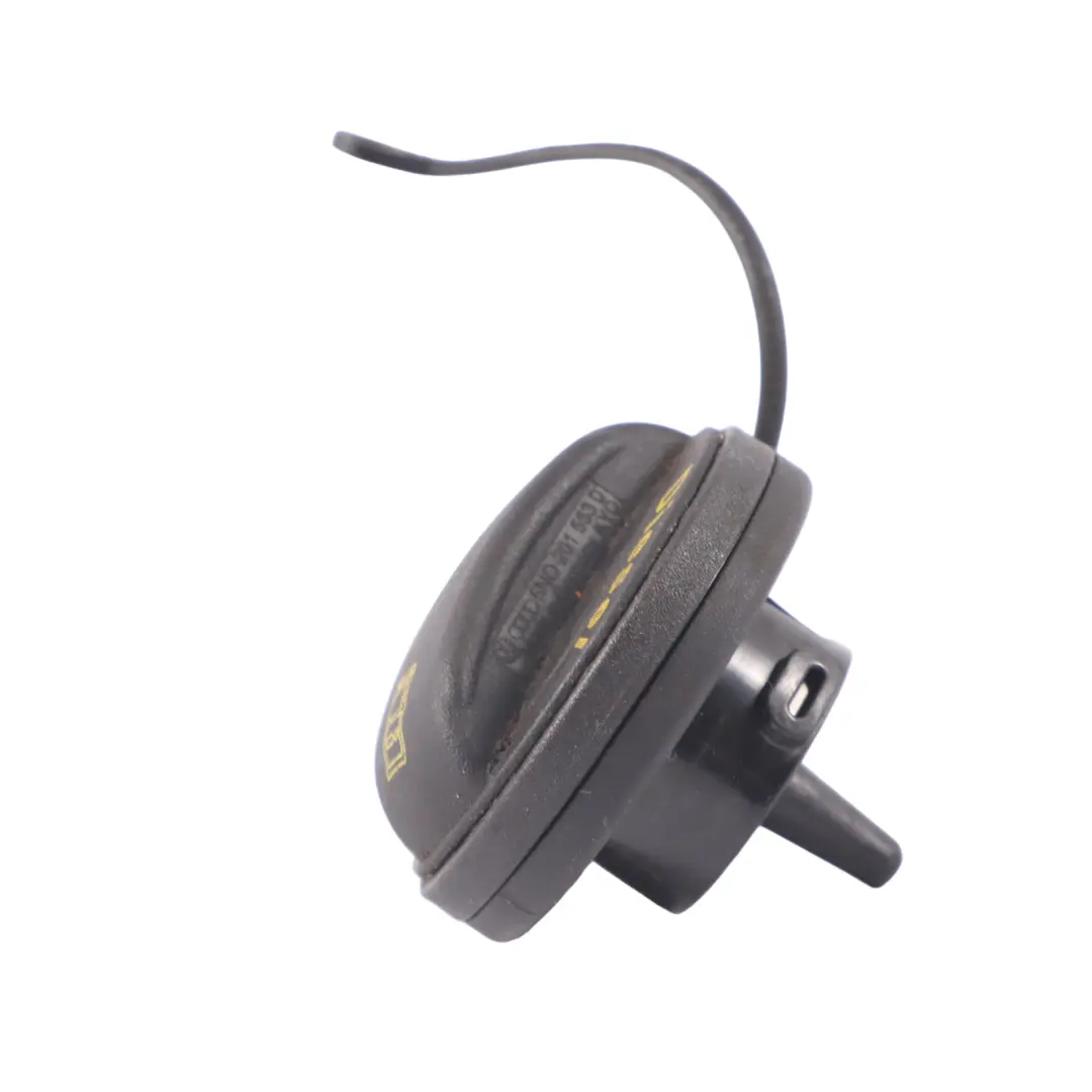Volkswagen VW Tiguan 5N Tankklappe Tankdeckel Abdeckung Schwarz - SKU 1K0201550S - Teilenummer 1K0201550S