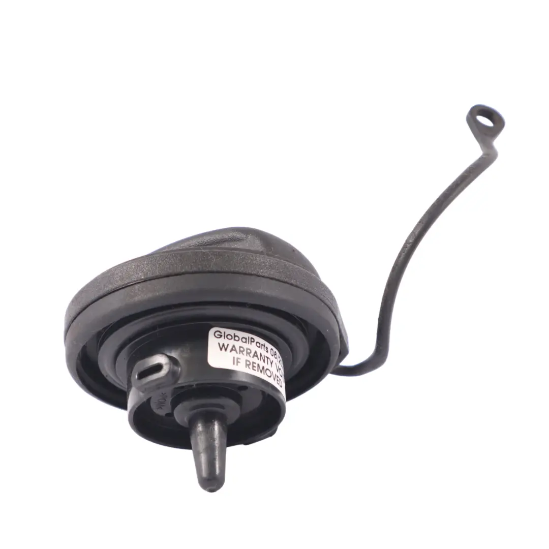 Volkswagen VW Tiguan 5N Couvercle bouchon réservoir carburant noir - SKU 1K0201550S - Numéro de pièce 1K0201550S