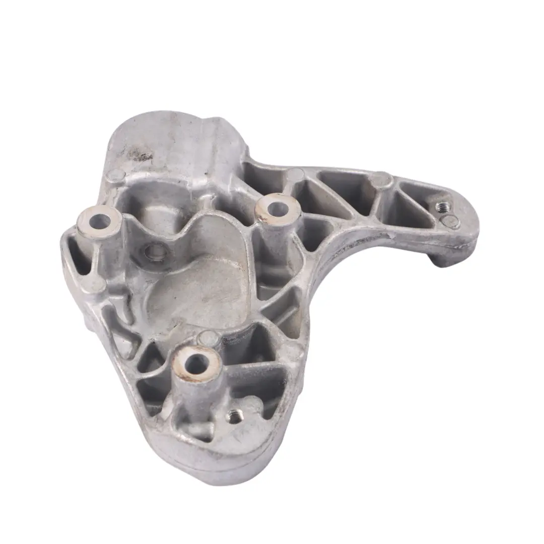 Soporte de montaje compresor aire acondicionado Volkswagen Passat B7 para con número de pieza 1K0260885B Soporte de montaje compresor aire acondicionado Volkswagen Passat B7 - SKU 1K0260885B - Número de pieza 1K0260885B