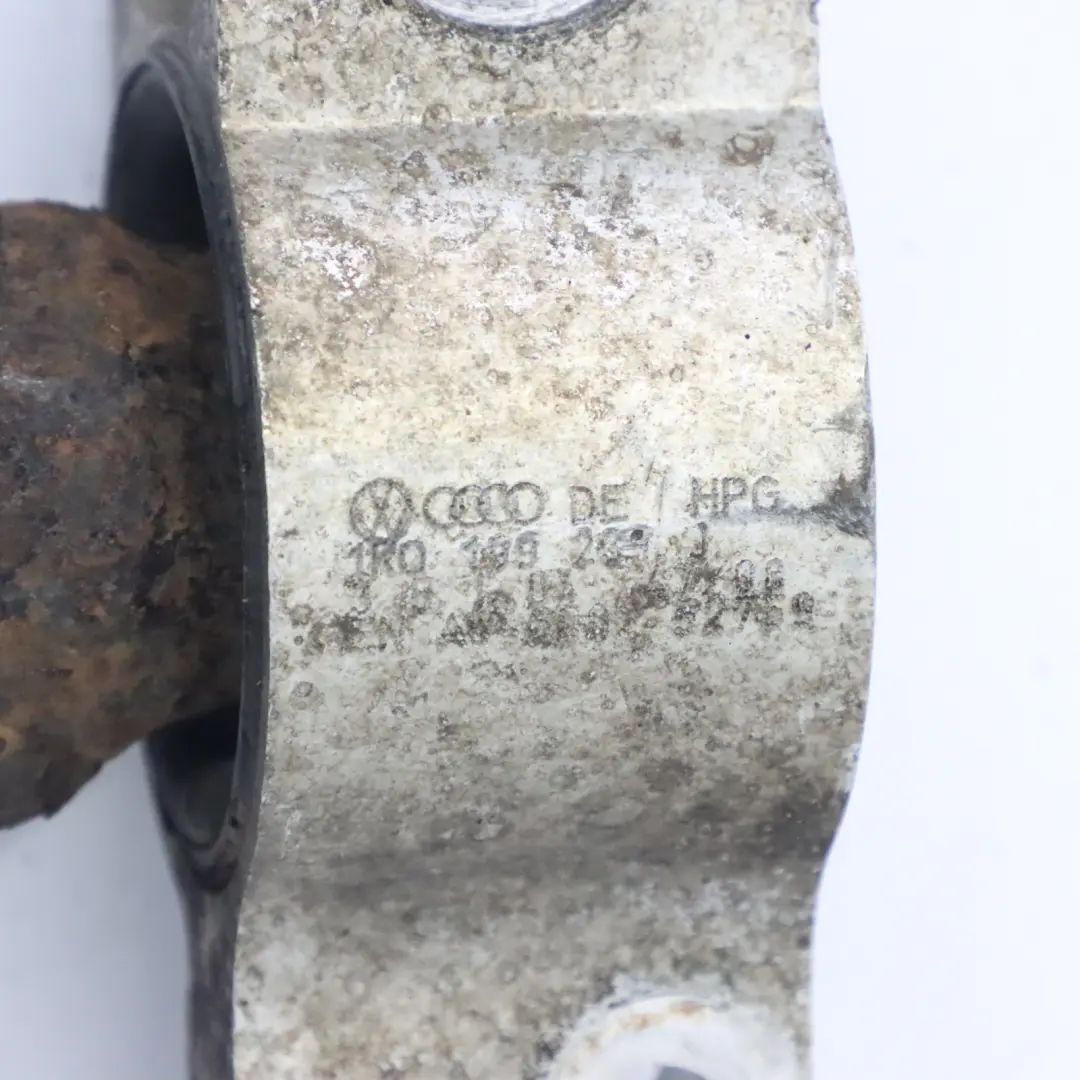 Wahacz Lewy Przedni Przód Lewo do Audi A3 8P VW Golf 6 o numerze 1K0407151BC Audi A3 8P VW Golf 6 Wahacz Lewy Przedni Przód Lewo - SKU 1K0407151BC - Numer Części 1K0407151BC