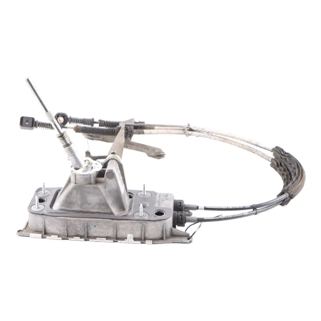 Mk2 8J Palanca Caja Cambios Selector Manual de 6 Velocidades para Audi TT con número de pieza 1K0711061B Audi TT Mk2 8J Palanca Caja Cambios Selector Manual de 6 Velocidades - SKU 1K0711061B - Número de pieza 1K0711061B