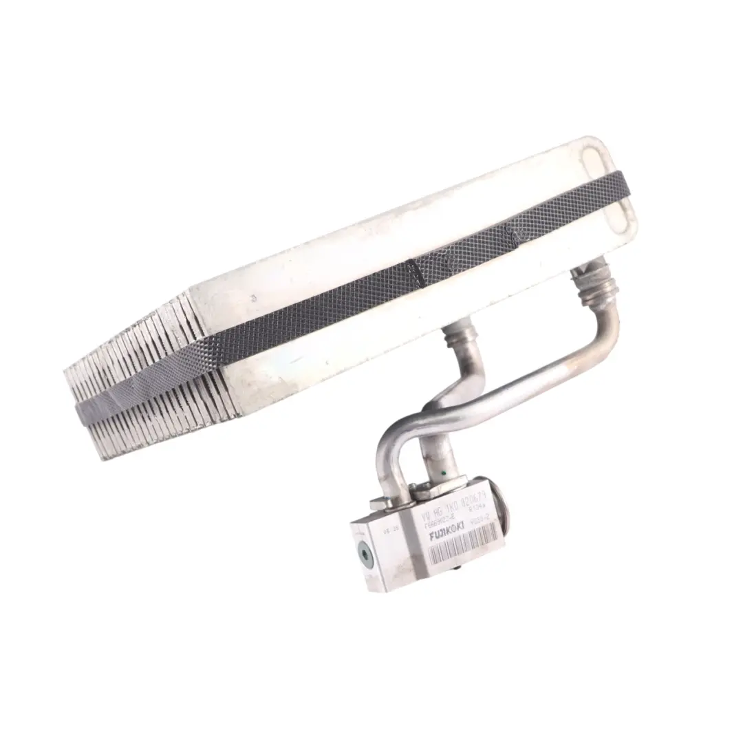 1K Evaporatore Aria Condizionata Matrix per Volkswagen VW Golf con numero di parte 1K0820679 Volkswagen VW Golf 1K Evaporatore Aria Condizionata Matrix - SKU 1K0820679 - Numero di parte 1K0820679