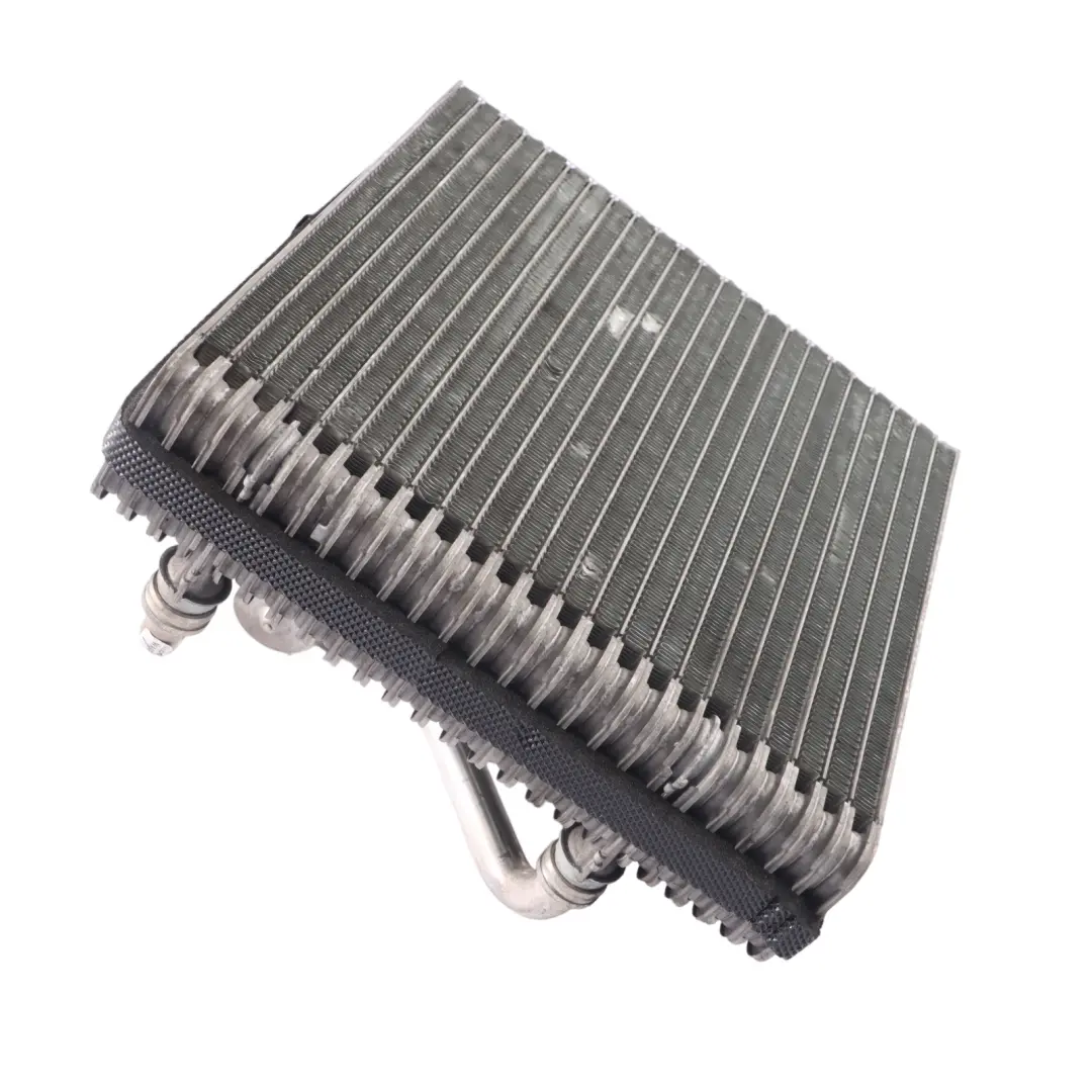 Mk5 1K Evaporateur Climatisation pour Volkswagen VW Golf à propos du numéro de pièce 1K0820679 Volkswagen VW Golf Mk5 1K Evaporateur Climatisation - SKU 1K0820679 - Numéro de pièce 1K0820679