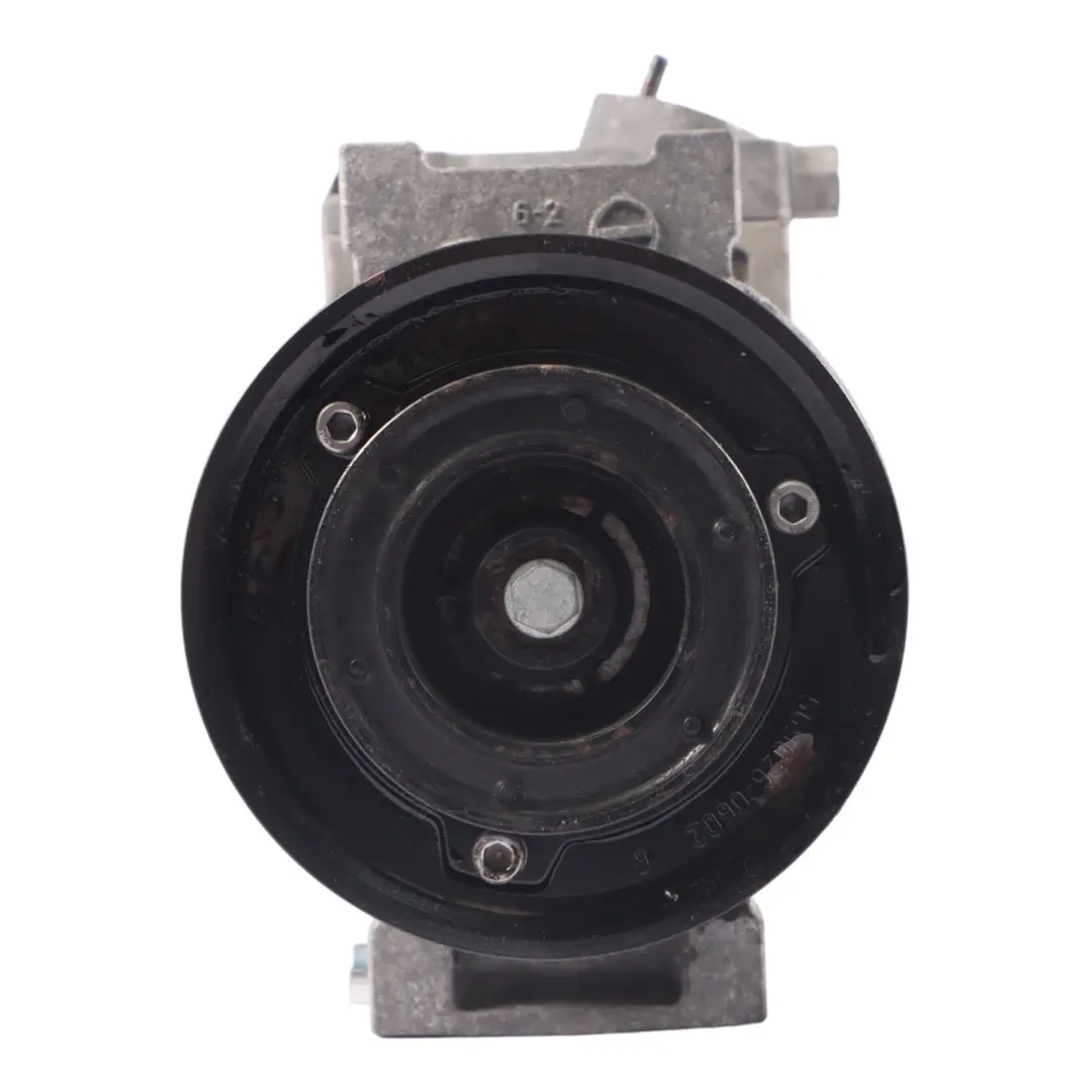 Sprężarka Klimatyzacji A/C do Audi A3 8P o numerze 1K0820859D Audi A3 8P Sprężarka Klimatyzacji A/C - SKU 1K0820859D - Numer Części 1K0820859D