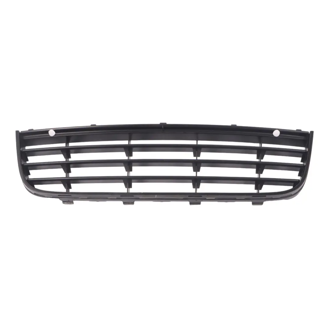 Kratka Grill Atrapa Chłodnicy Zderzak Przedni do VW Golf V o numerze 1K0853677C VW Golf V Kratka Grill Atrapa Chłodnicy Zderzak Przedni - SKU 1K0853677C - Numer Części 1K0853677C