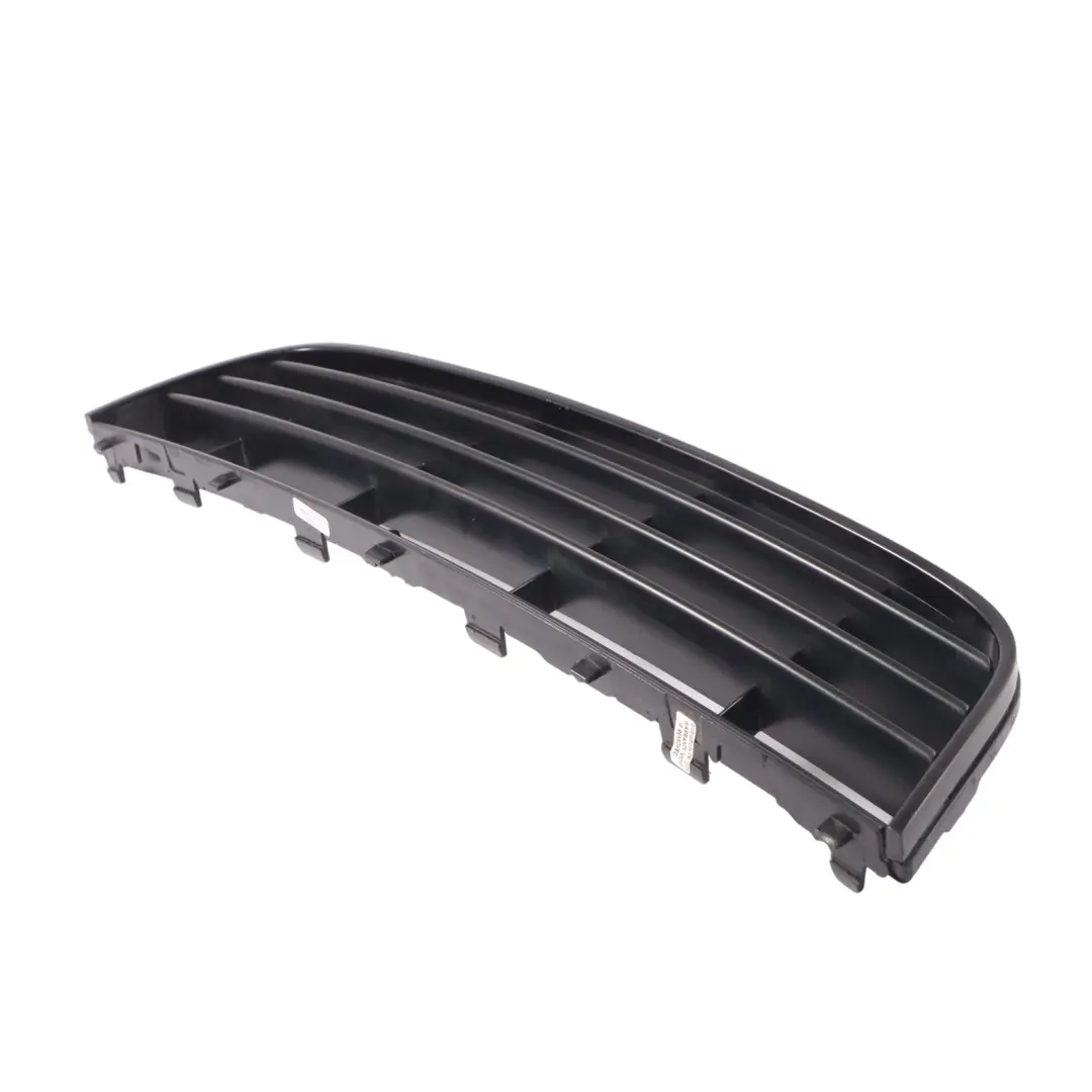 VW Golf V Kratka Grill Atrapa Chłodnicy Zderzak Przedni - SKU 1K0853677C - Numer Części 1K0853677C