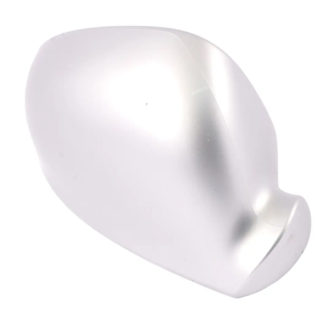 Osłona Lusterka Bocznego Prawa Reflex Silver A7W do Volkswagen VW Golf V o numerze 1K0857538 Volkswagen VW Golf V Osłona Lusterka Bocznego Prawa Reflex Silver A7W - SKU 1K0857538-RES - Numer Części 1K0857538