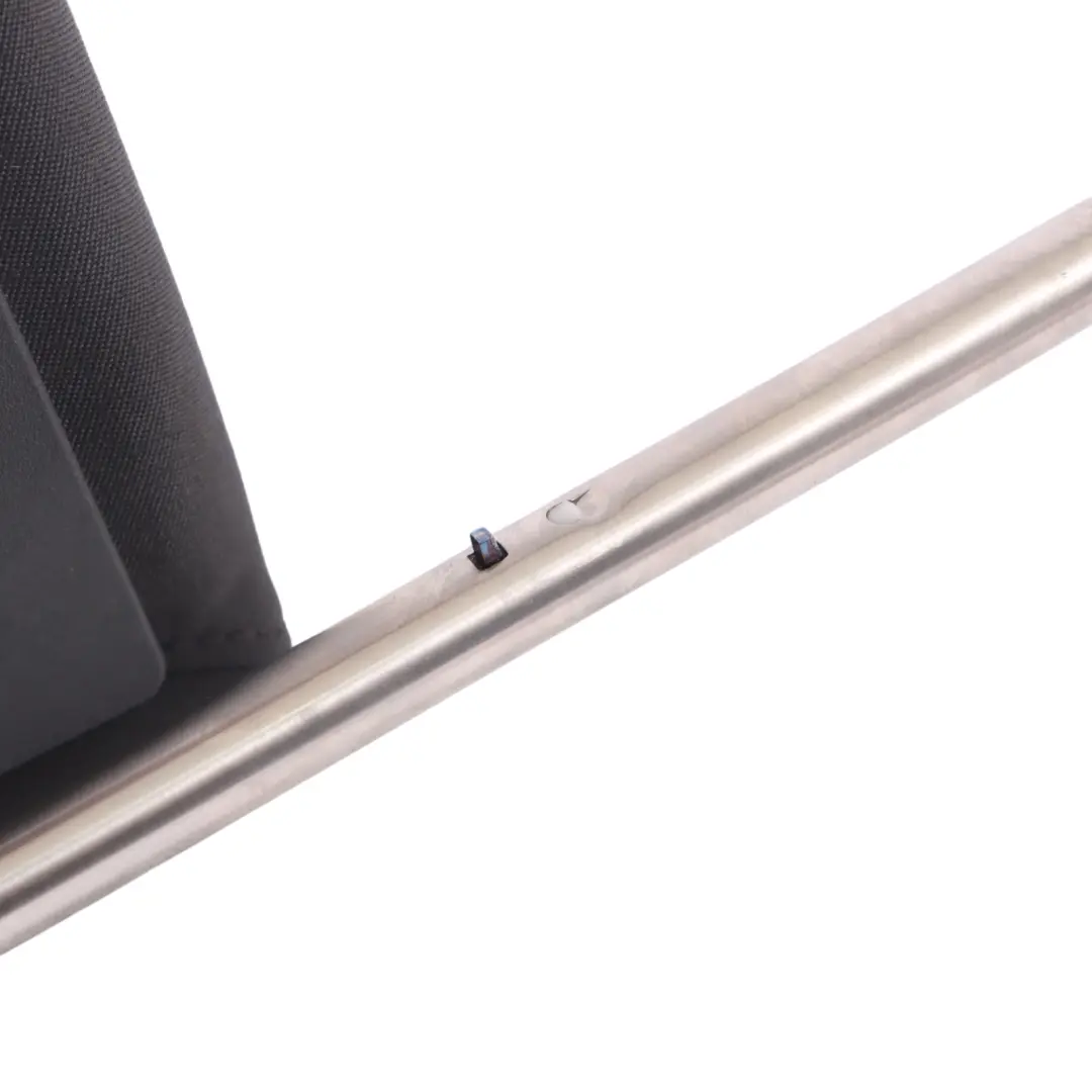 1K GTI Kopfstütze Vorne Links Sitzstoff für VW Volkswagen Golf mit Teilenummer 1K0881903AP VW Volkswagen Golf 1K GTI Kopfstütze Vorne Links Sitzstoff - SKU 1K0881903AP - Teilenummer 1K0881903AP